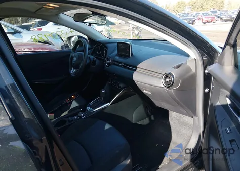 2016 Scion Ia z USA, uszkodzony, nr VIN 3MYDLBZV0GY126332